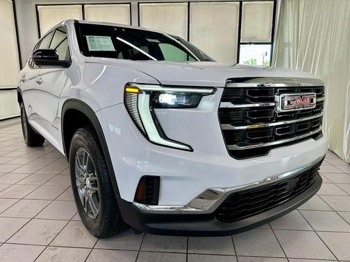 2025 GMC Acadia FWD Elevation