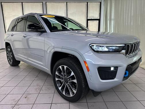 2023 Jeep Grand Cherokee 4xe Overland
