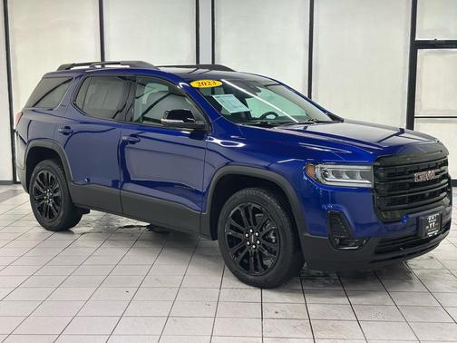 2023 GMC Acadia AWD SLT