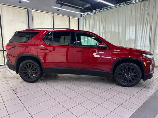 2022 Chevrolet Traverse RS
