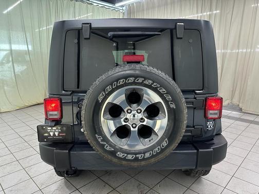 2018 Jeep Wrangler JK Unlimited Sahara