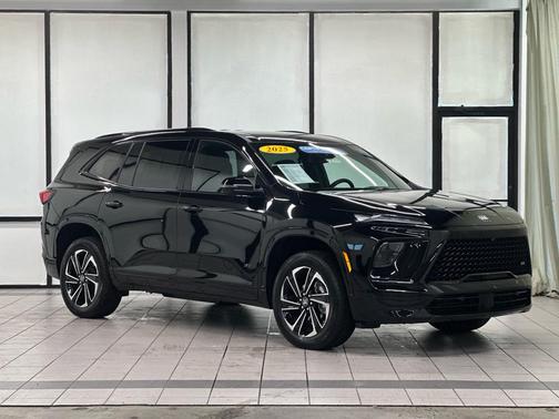 2025 Buick Enclave Sport Touring