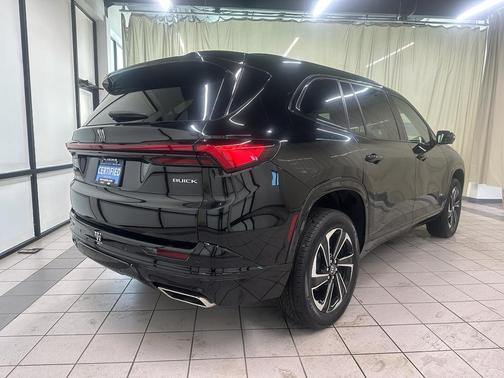 2025 Buick Enclave Sport Touring