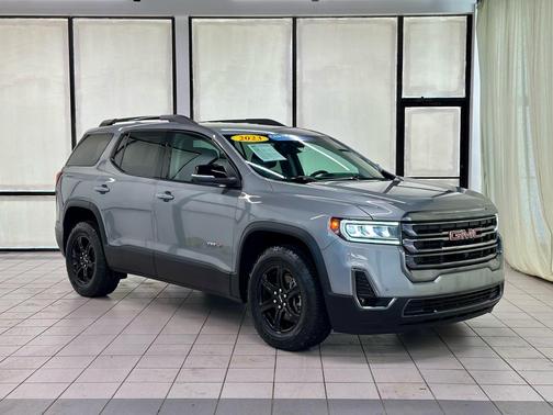 2023 GMC Acadia AWD AT4