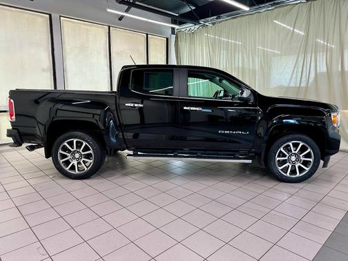 2021 GMC Canyon Denali