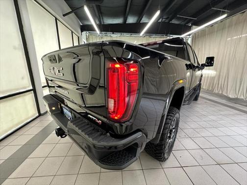 2022 GMC Sierra 2500 AT4