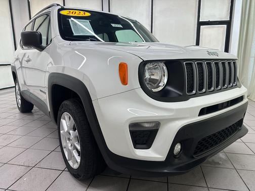 2023 Jeep Renegade Latitude