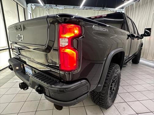2024 Chevrolet Silverado 2500 4WD Crew Cab Standard Bed ZR2