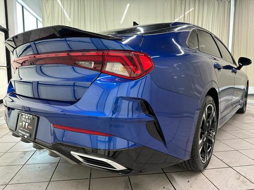 2023 Kia K5 GT-Line