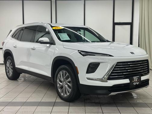 2025 Buick Enclave Preferred FWD