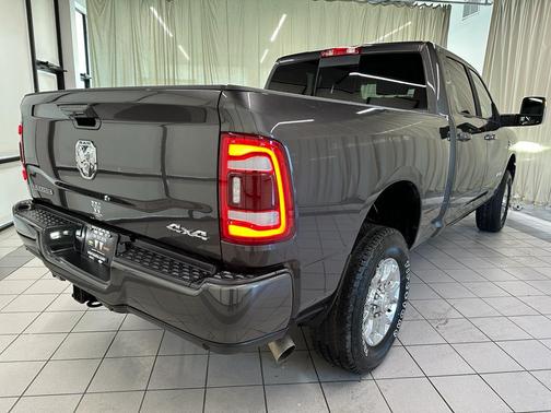2024 RAM 2500 Laramie Crew Cab 4x4 6'4' Box