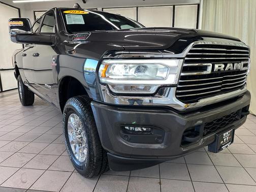 2024 RAM 2500 Laramie Crew Cab 4x4 6'4' Box
