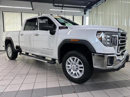 2023 GMC Sierra 3500 SLT