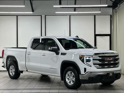 2024 GMC Sierra 1500 SLE