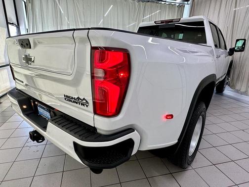 2024 Chevrolet Silverado 3500 High Country