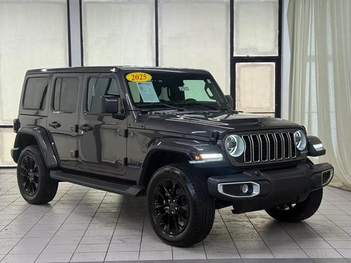 2025 Jeep Wrangler 4xe Sahara