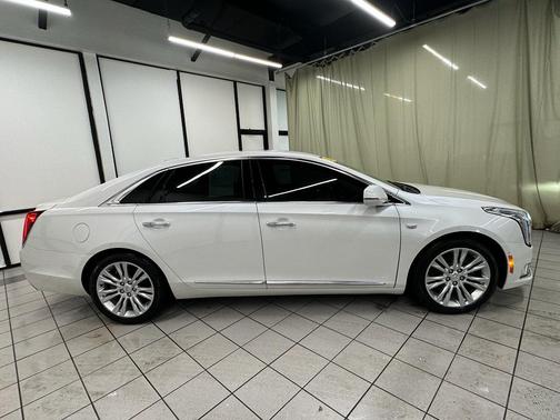 2019 Cadillac XTS Luxury