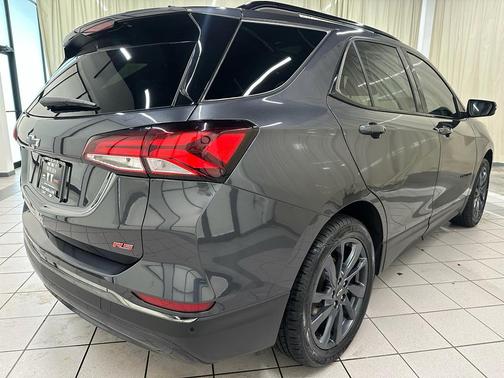 2022 Chevrolet Equinox FWD RS