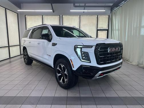 Summit White 2026 GMC Yukon XL 4WD AT4