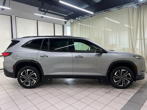 2025 Buick Enclave Sport Touring