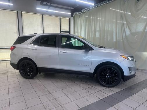 Silver Ice Metallic 2021 Chevrolet Equinox 1LT