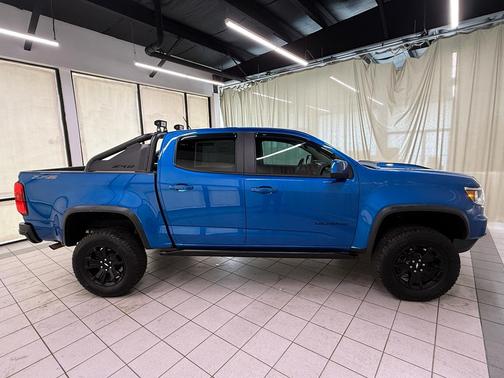 Bright Blue Metallic 2021 Chevrolet Colorado ZR2