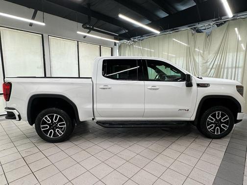 Summit White 2026 GMC Sierra 1500 AT4