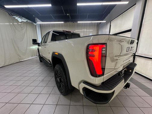 Coastal Dune 2026 GMC Sierra 2500 AT4