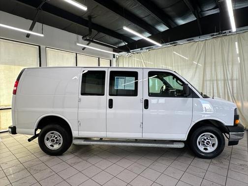 2023 GMC Savana 2500 Work Van