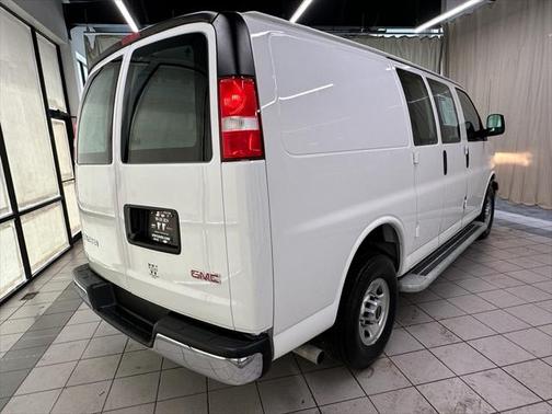 2023 GMC Savana 2500 Work Van