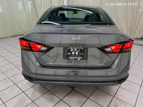 2024 Nissan Altima S FWD