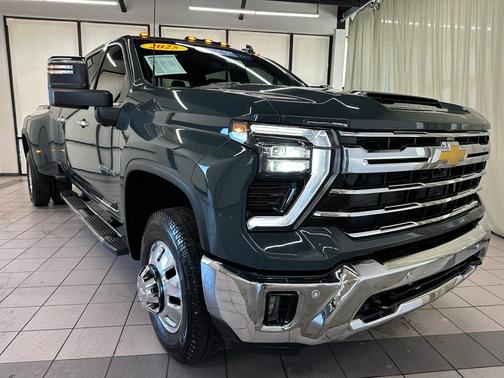 2025 Chevrolet Silverado 3500 LTZ
