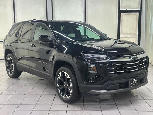 Mosaic Black Metallic 2026 Chevrolet Equinox 1LT