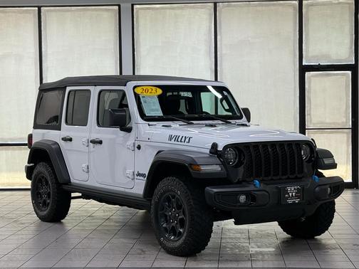 Bright White Clearcoat 2023 Jeep Wrangler 4xe Willys
