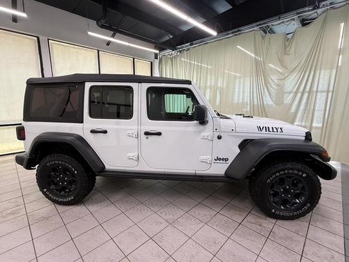 Bright White Clearcoat 2023 Jeep Wrangler 4xe Willys