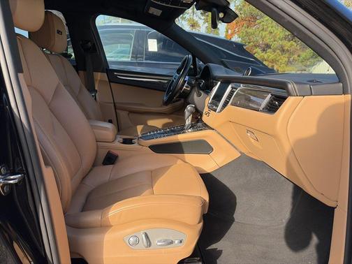 2017 Porsche Macan GTS