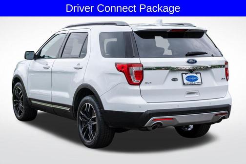 Oxford White 2017 Ford Explorer XLT