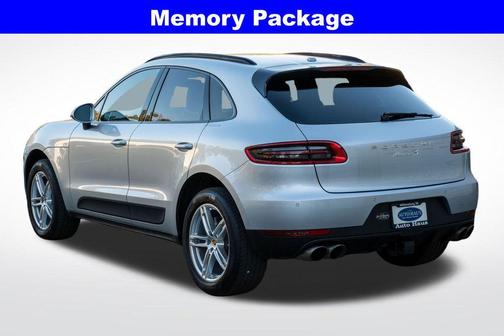 2017 Porsche Macan S