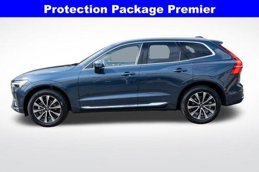 Denim Blue Metallic 2023 Volvo XC60 B5 Plus Bright Theme