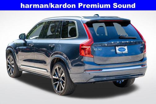 Denim Blue Metallic 2024 Volvo XC90 B5 Plus Bright Theme