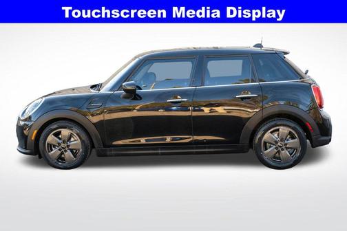 2022 MINI Hardtop Cooper