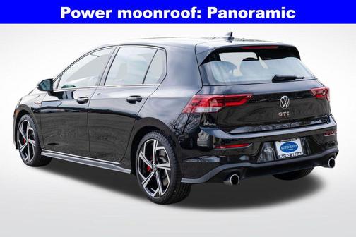 2024 Volkswagen Golf GTI 2.0T SE DSG