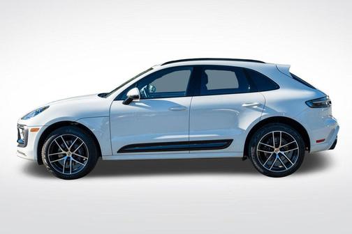 2022 Porsche Macan Base