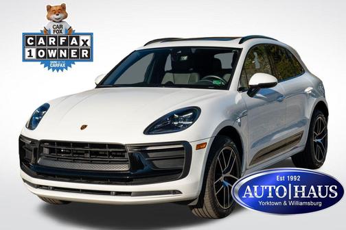2022 Porsche Macan Base