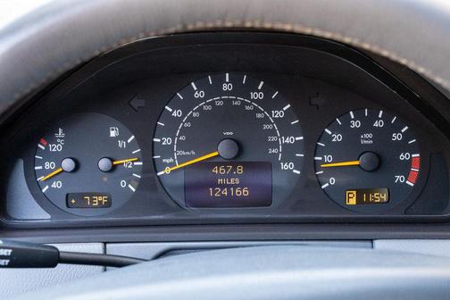 Quartz Silver 2002 Mercedes-Benz E-Class 4M Special Edition