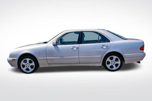 Quartz Silver 2002 Mercedes-Benz E-Class 4M Special Edition