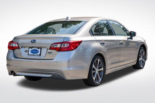 Tungsten Metallic 2017 Subaru Legacy Limited
