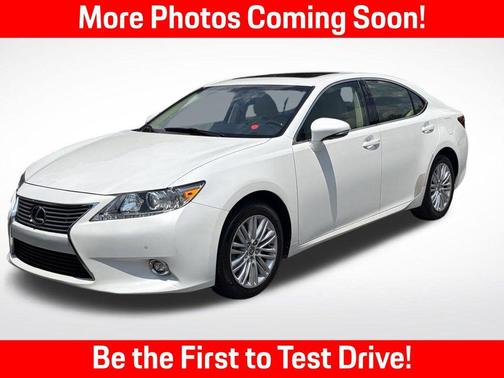 Starfire Pearl 2015 Lexus ES 350 Base