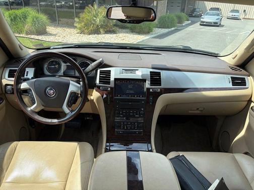Black Raven 2010 Cadillac Escalade ESV Premium