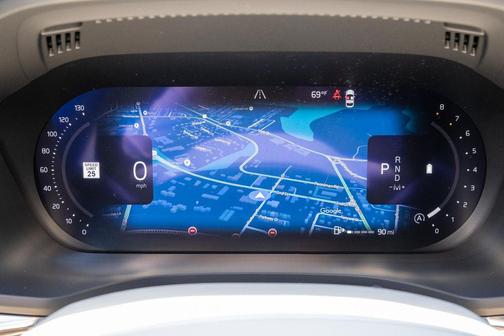 Crystal White Metallic 2024 Volvo XC60 B5 Plus Dark Theme